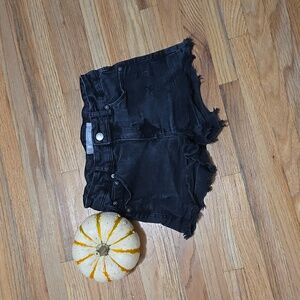 TRACTR Black Denim Short-Stors
